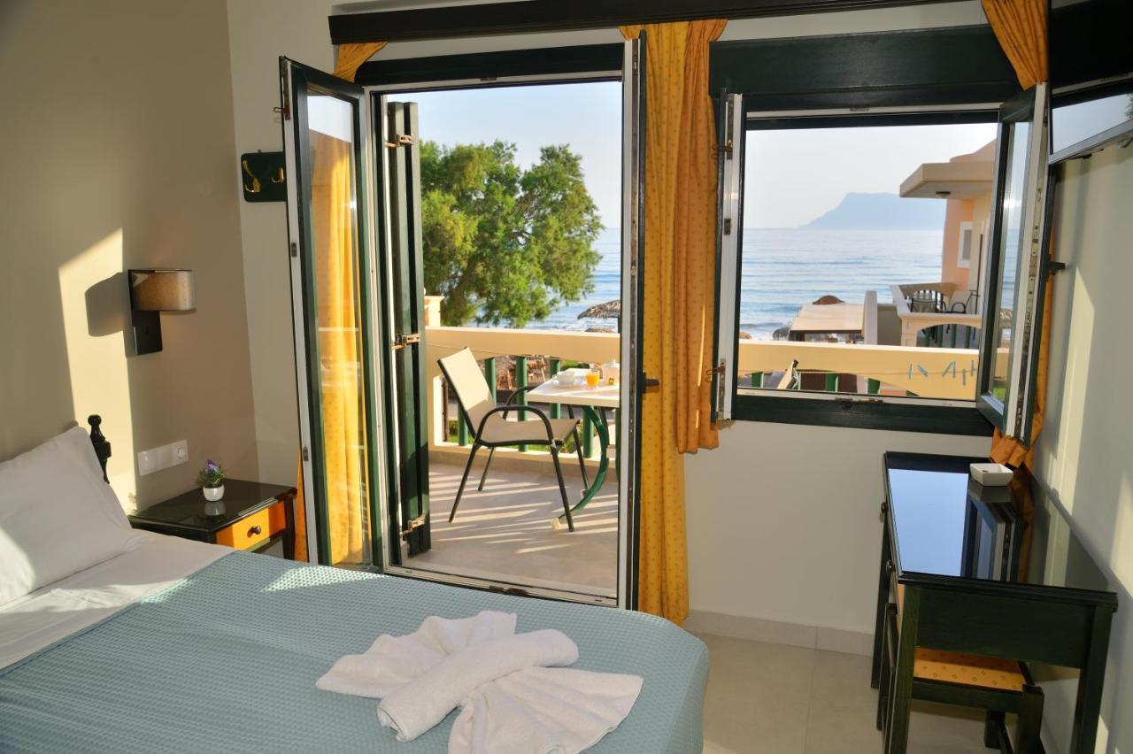 Maria Beach Hotel Kissamos Exterior photo