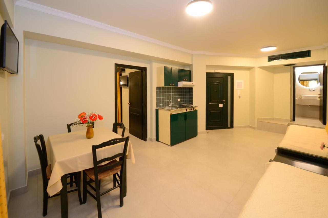 Maria Beach Hotel Kissamos Exterior photo