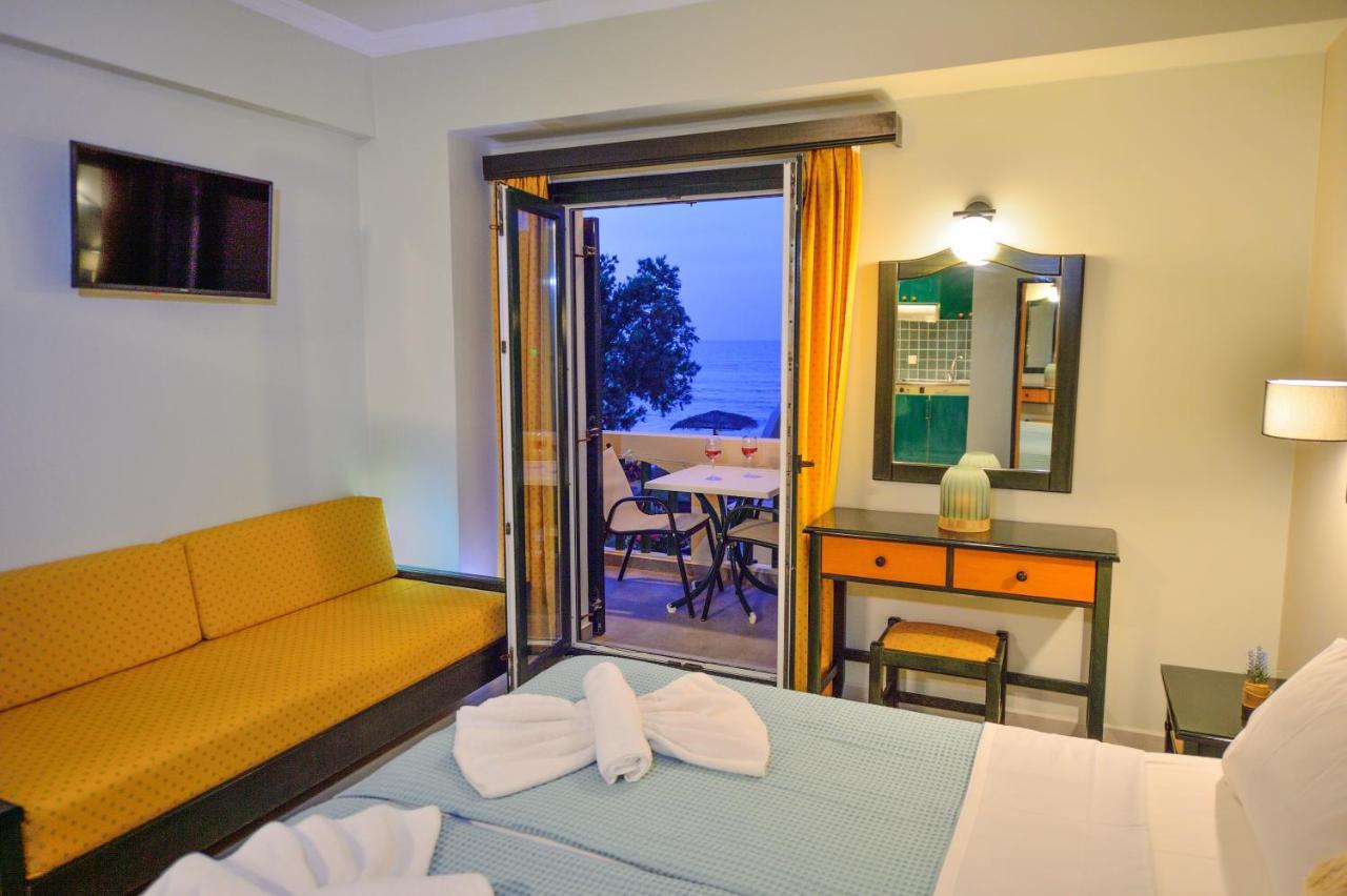 Maria Beach Hotel Kissamos Exterior photo