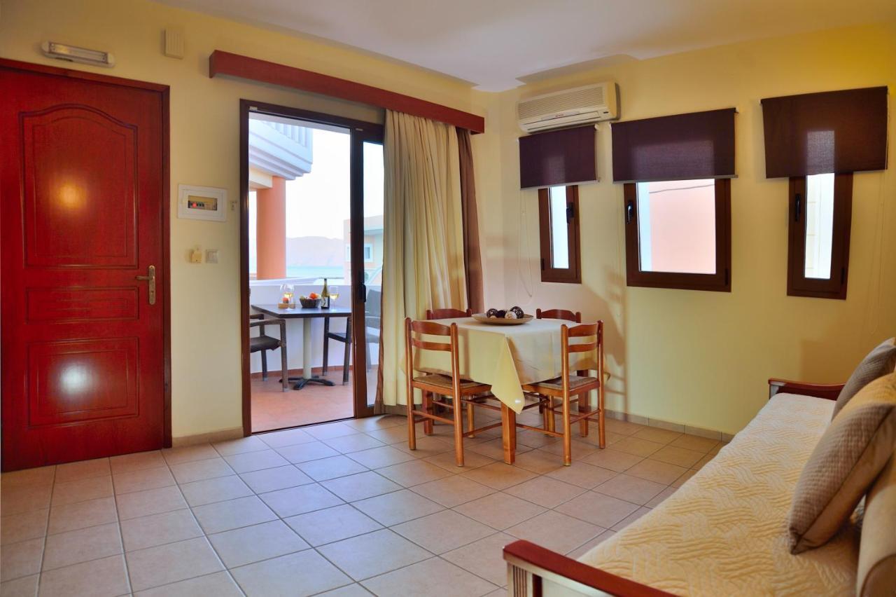 Maria Beach Hotel Kissamos Exterior photo