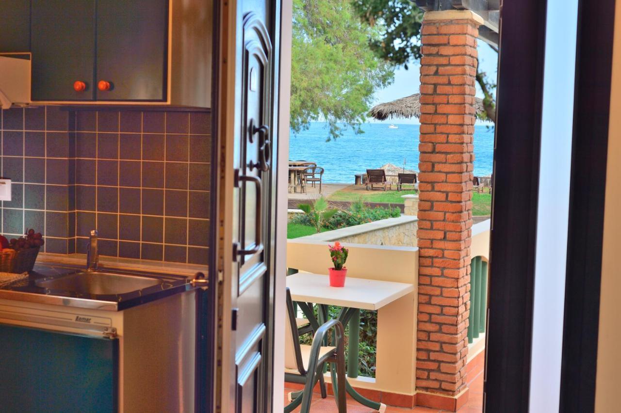 Maria Beach Hotel Kissamos Exterior photo